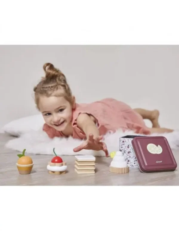 LET83700 Coffret de pâtisseries