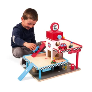 LeT Les enfants Terribles Garage station service