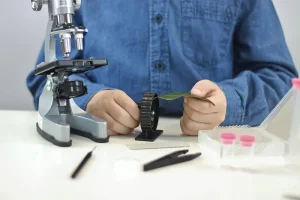 LET83700 Microscope 30 Expériences
