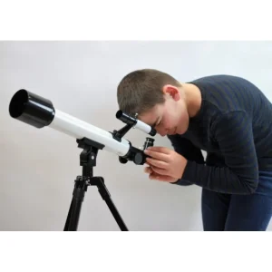LET83700 Télescope 30 activités - Buki